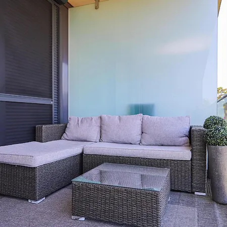Bl Lakeview Apartman With Pool