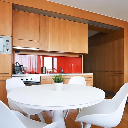 Apartment Bl Lakeview With Pool *